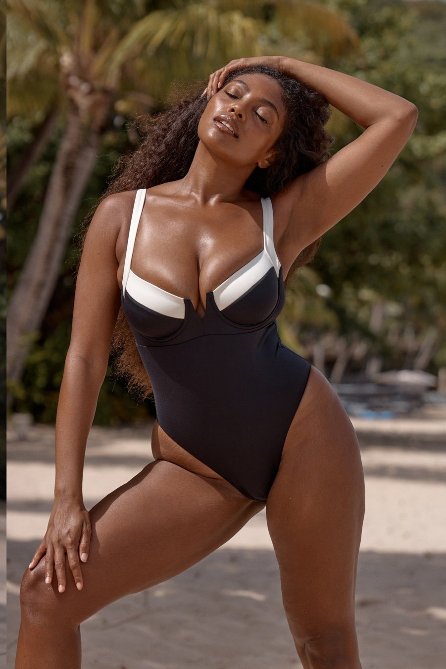 Women Monday Swimwear | Clovelly One Piece-Ivory/Black